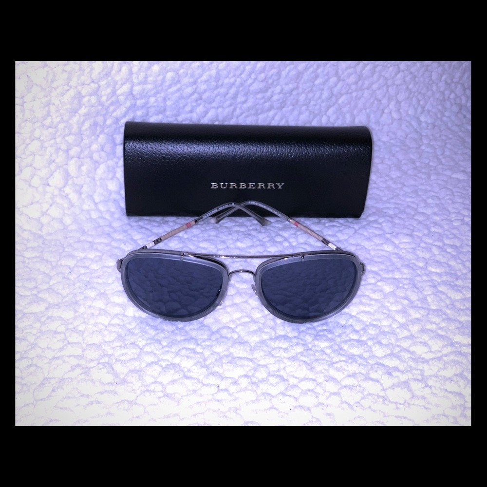Men’s Burberry sunglasses
